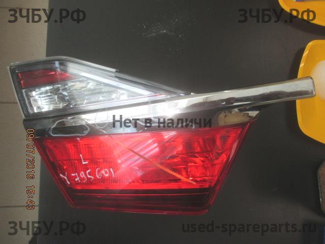 Toyota Camry 7 (V50) Фонарь левый