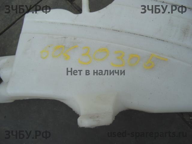 Nissan Navara 1 (D40) Бачок омывателя лобового стекла