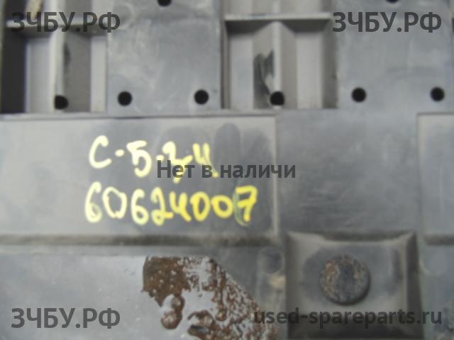 Renault Fluence Пыльник