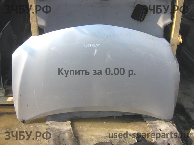 Toyota Corolla (E14 - E15) Капот