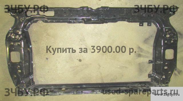 Hyundai Solaris 1 Панель передняя (телевизор)