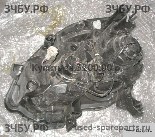 Nissan X-Trail 2 (T31) Фара правая