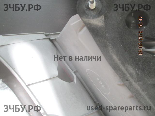 Toyota Camry 7 (V50) Фонарь правый