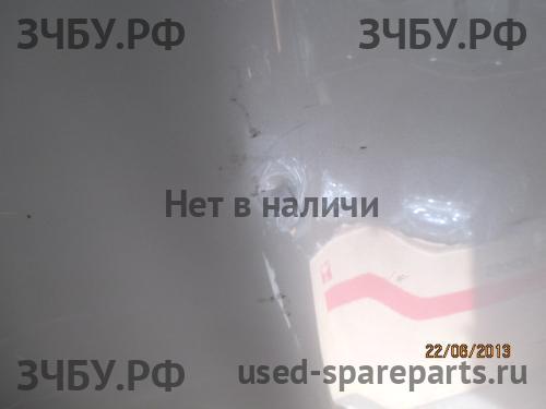 Toyota RAV 4 (3) Капот