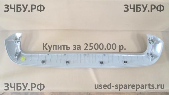 Hyundai Santa Fe 1 (SM) Молдинг решетки радиатора