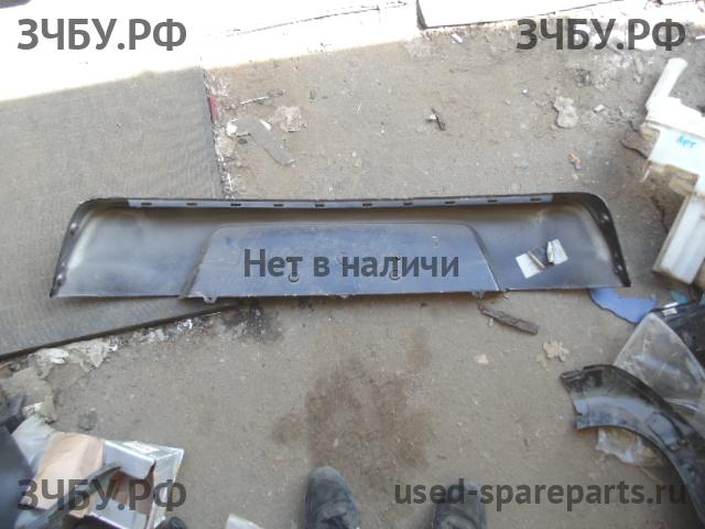 Ford Mondeo 4 Накладка крышки багажника