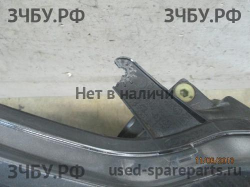 Ford Focus 2 (рестайлинг) Фара правая