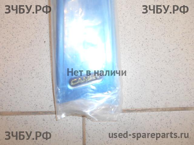 Toyota Camry 5 (V30) Накладка