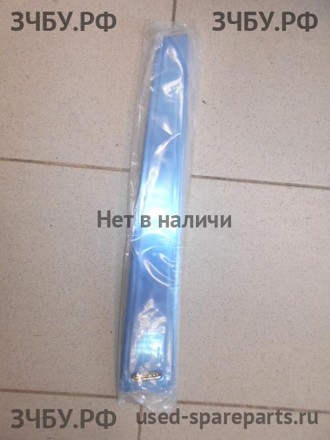 Toyota Camry 5 (V30) Накладка