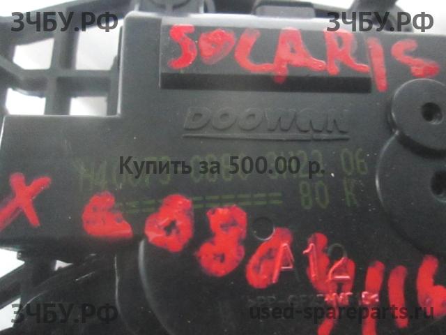 Hyundai Solaris 1 Моторчик заслонки печки