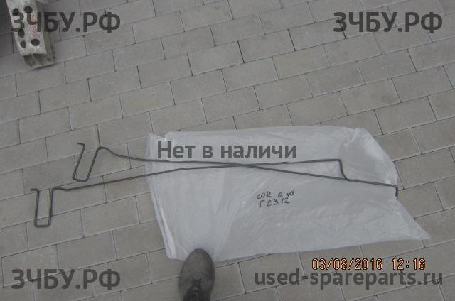 Toyota Corolla (E16 - E17) Петля крышки багажника