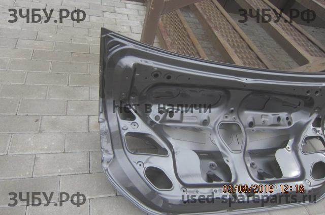 Toyota Corolla (E16 - E17) Крышка багажника