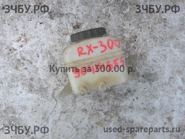 Lexus RX (1) 300 Бачок главного тормозного цилиндра