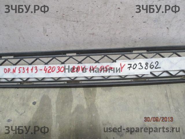 Toyota RAV 4 (3) Решетка в бампер