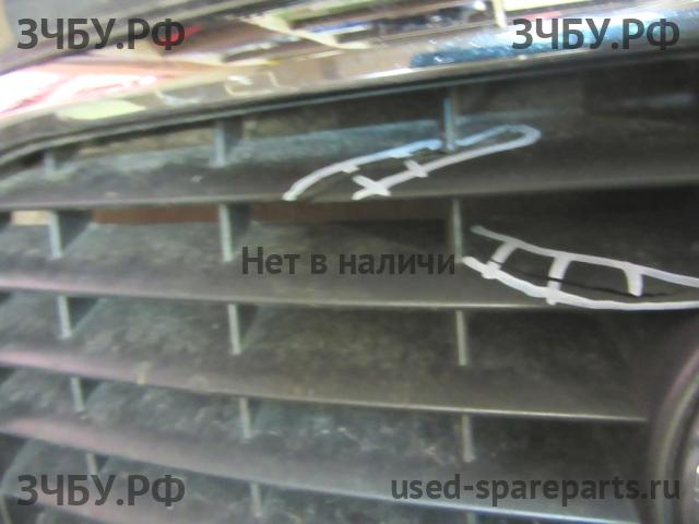 Audi A4 [B7] Решетка радиатора