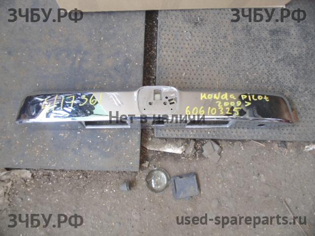 Honda Pilot (2) Накладка на дверь багажника