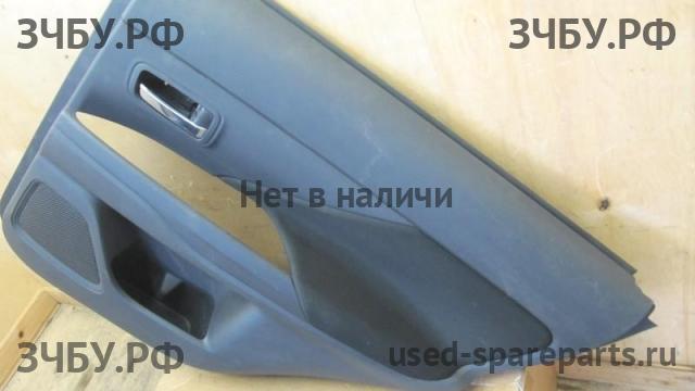 Mitsubishi Outlander 3 Обшивка двери задней правой
