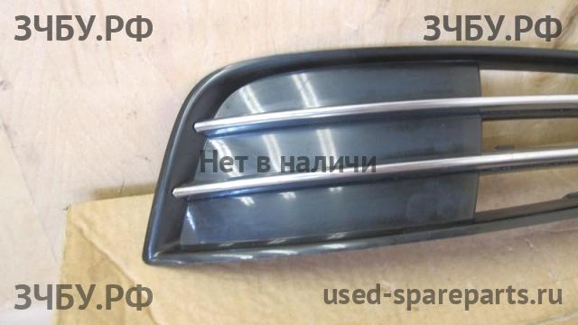 Audi A8 (3) [D4,4H] Решетка в бампер