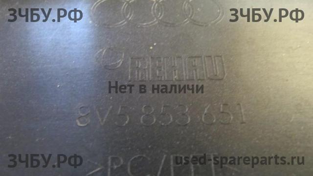 Audi A3 [8V] 4D Решетка радиатора