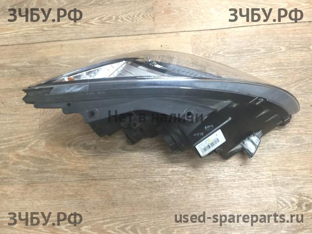 Hyundai i30 (1) [FD] Фара левая