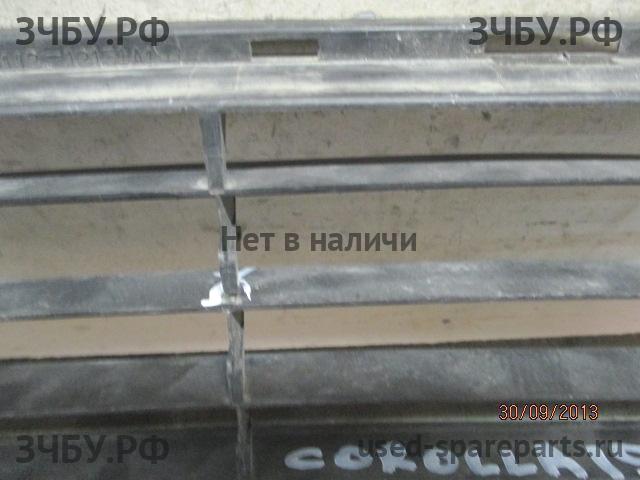 Toyota Corolla (E14 - E15) Решетка в бампер