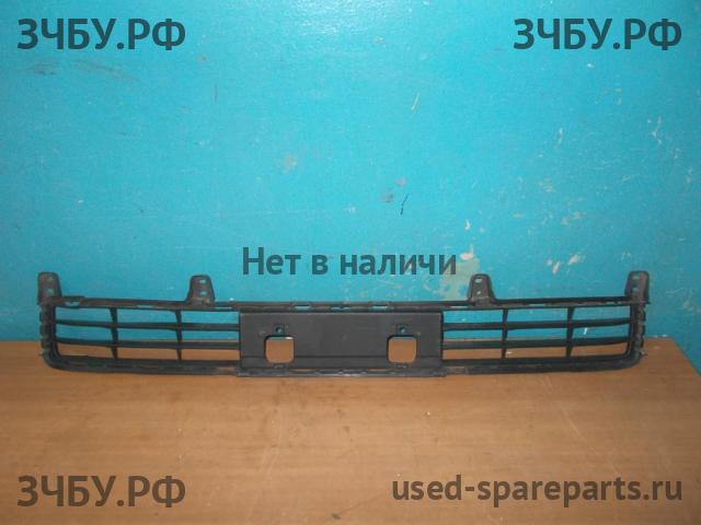 Toyota Land Cruiser 200 Решетка в бампер