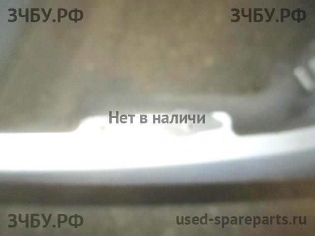 Hyundai Accent 2 Бампер передний