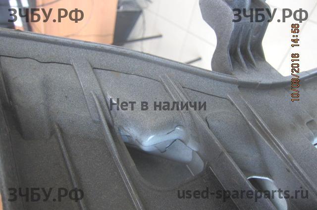 Ford Focus 3 Панель передняя (телевизор)