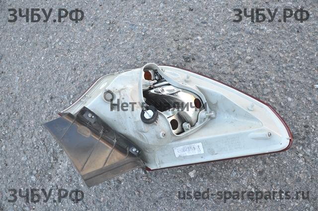 Opel Astra J Фонарь правый
