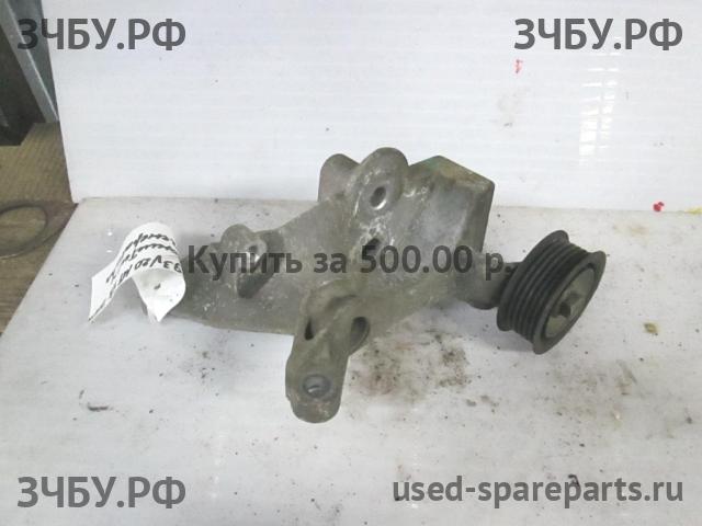 Saab 9-3 (1) Кронштейн генератора