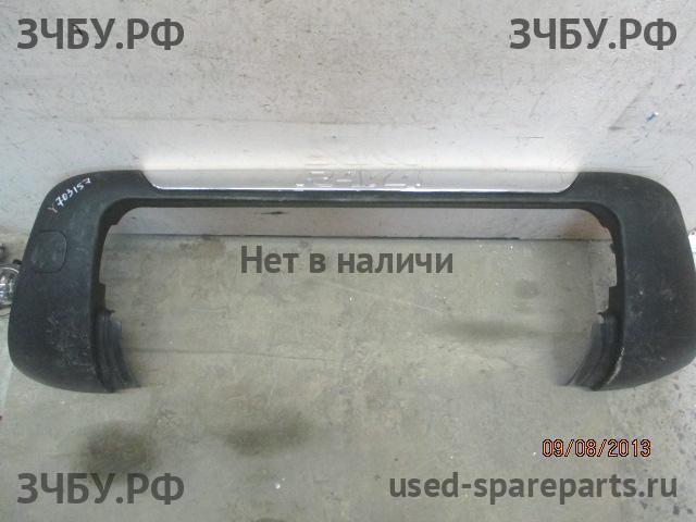 Toyota RAV 4 (3) Накладка переднего бампера
