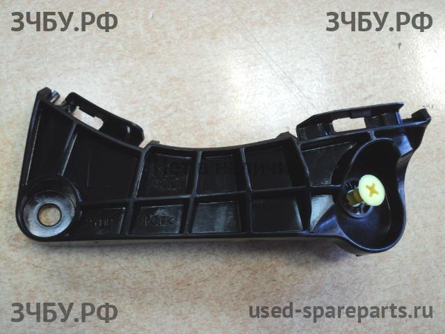 Toyota RAV 4 (3) Кронштейн бампера передний