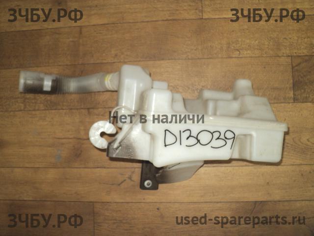 Volkswagen Polo 5 (Sedan) Бачок омывателя лобового стекла
