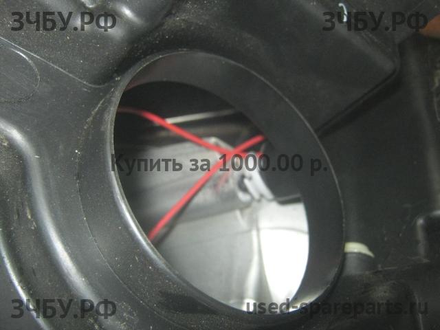 Peugeot 207 Фара правая