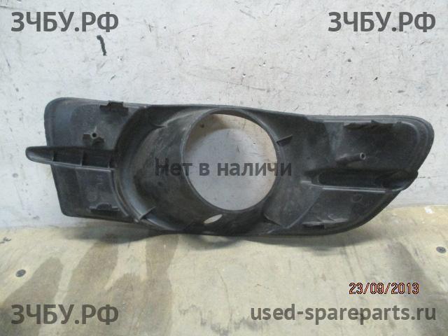 Mitsubishi Galant 9 (DJ) Рамка противотуманной фары левой