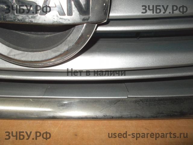 Nissan Sentra (B17) Решетка радиатора