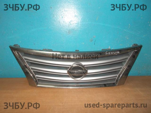 Nissan Sentra (B17) Решетка радиатора