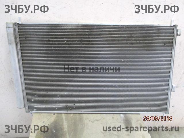 Toyota RAV 4 (3) Радиатор кондиционера