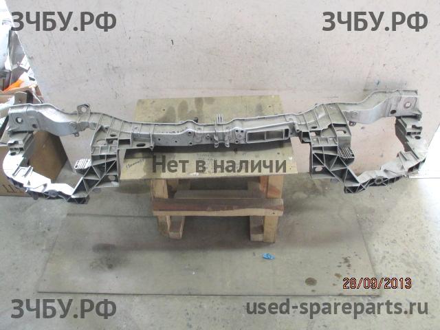 Ford Focus 3 Панель передняя (телевизор)