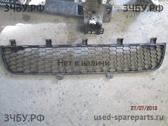 Mitsubishi Pajero/Montero Sport 2 (KH) Решетка в бампер