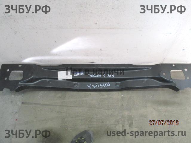 Ford Focus 3 Панель задняя