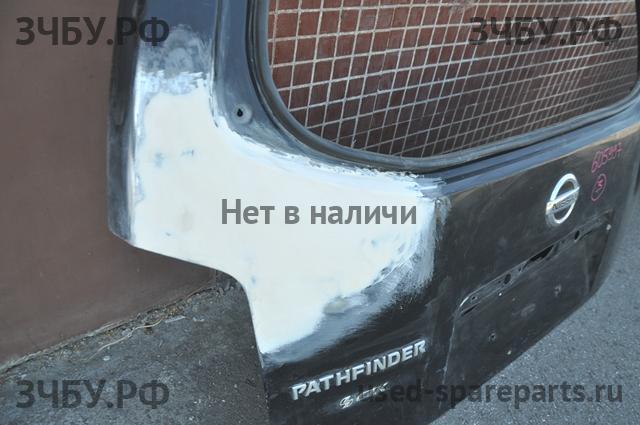 Nissan Pathfinder 2 (R51) Дверь багажника