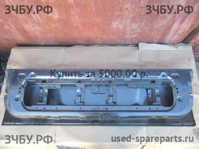 Toyota Land Cruiser 200 Дверь багажника нижняя (откидной борт)