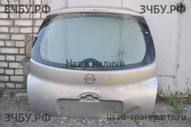 Nissan Micra K12 Дверь багажника со стеклом