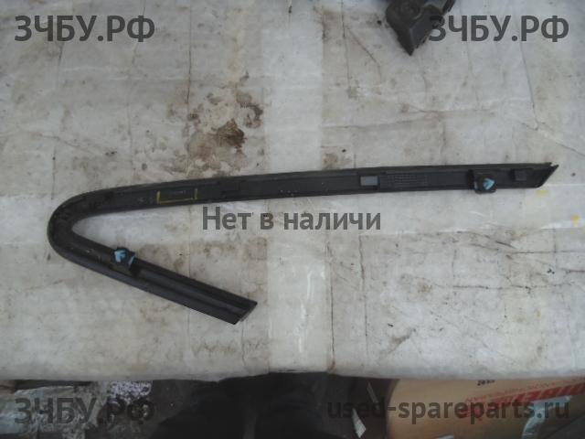 Honda Civic 8 (4D) Накладка стекла