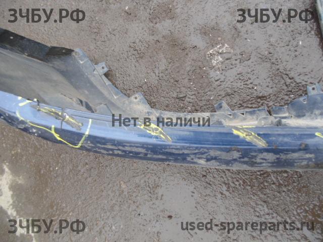 Opel Astra H Бампер передний