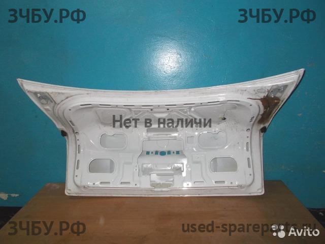 Volkswagen Passat B5 Крышка багажника