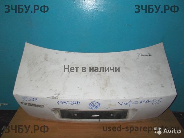 Volkswagen Passat B5 Крышка багажника