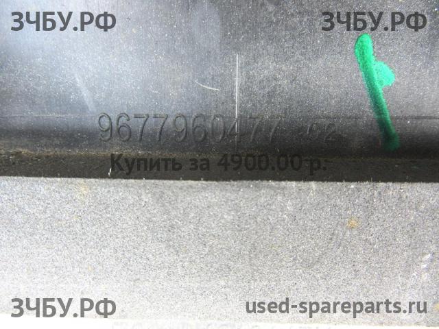Peugeot 308 (2) Бампер задний