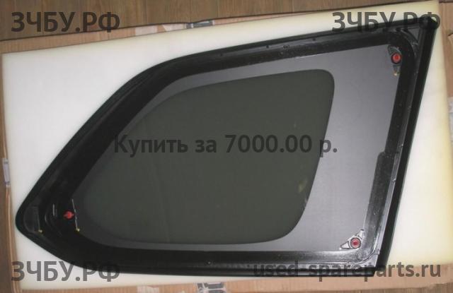 Mitsubishi Outlander 3 Стекло кузовное глухое левое